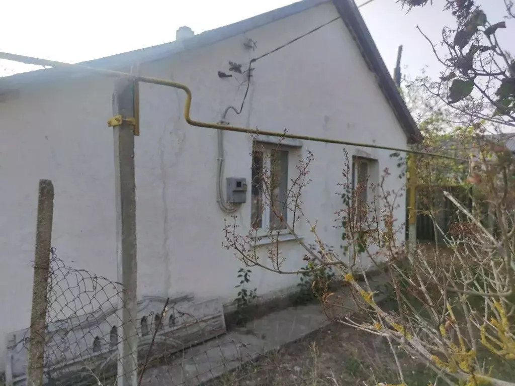Дом в Крым, Сакский район, с. Вересаево ул. Молодежная, 48 (60 м) - Фото 1