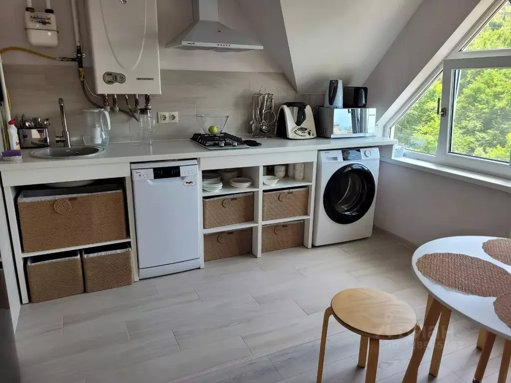 2-к кв. Краснодарский край, Сочи Мамайка мкр, ул. Фадеева, 30 (42.5 м) - Фото 1