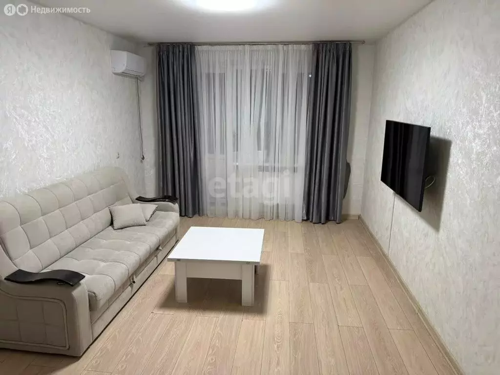 3-комнатная квартира: Новороссийск, улица Видова, 169 (62.4 м) - Фото 1