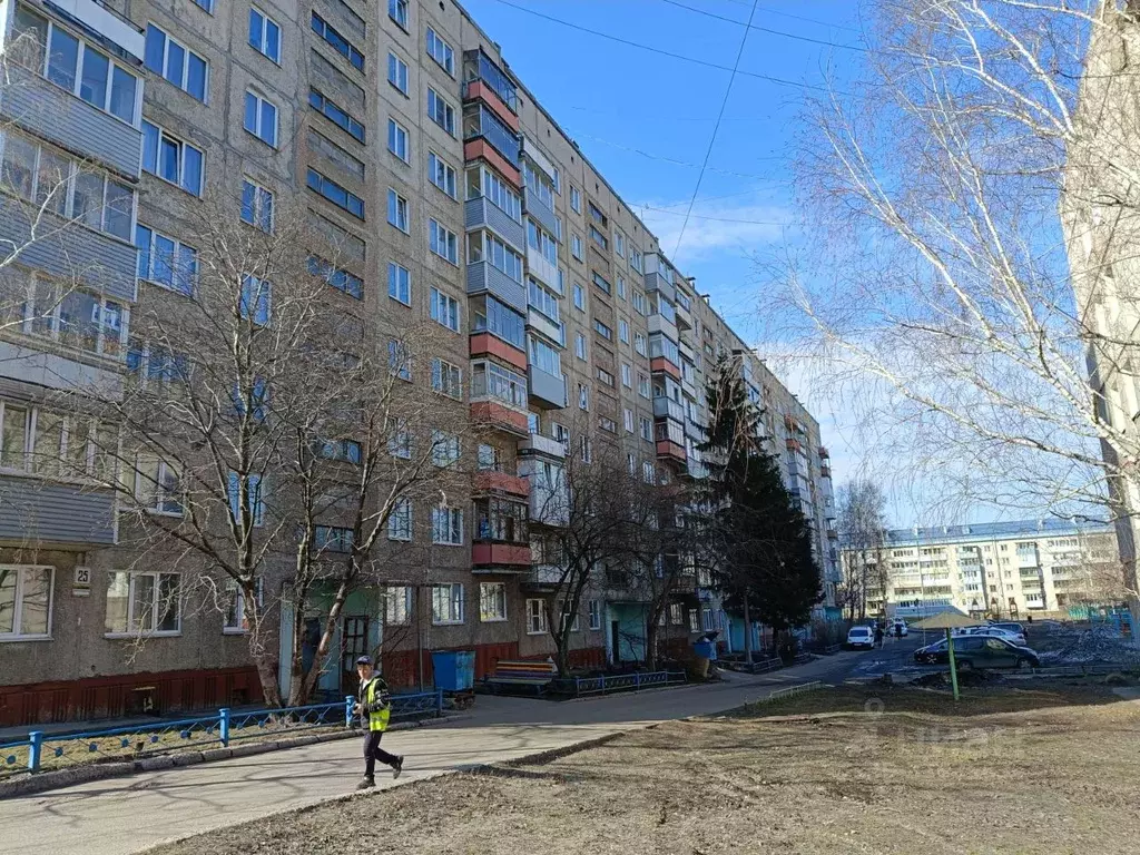 2-к кв. Алтайский край, Новоалтайск 8-й мкр, 25 (42.0 м) - Фото 0