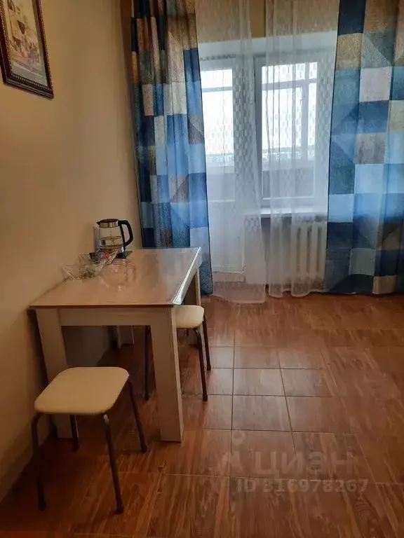 1-к кв. Тюменская область, Тюмень ул. Николая Семенова, 29к1 (45.0 м) - Фото 0