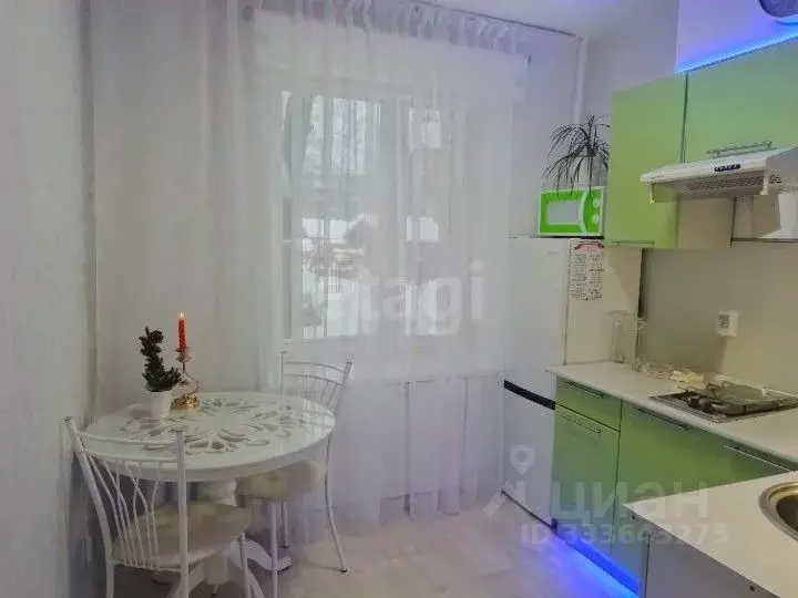 1-к кв. Ленинградская область, Кириши Комсомольская ул., 14 (30.1 м) - Фото 1