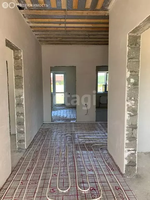 Дом в посёлок Краснооктябрьский, Удобная улица (115 м) - Фото 2