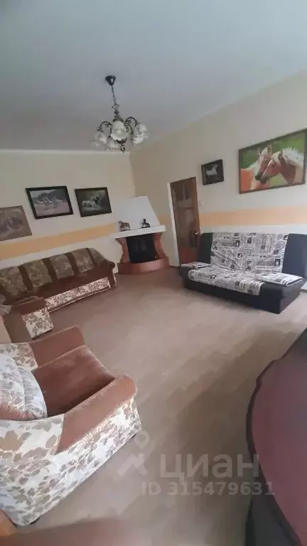 2-к кв. Калининградская область, Янтарный пгт пер. Лермонтова, 11 ... - Фото 1