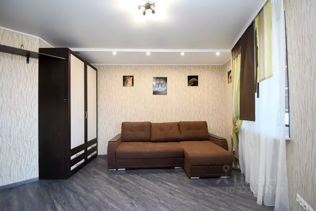 1-к кв. Омская область, Омск Учебная ул., 20 (35.0 м) - Фото 1