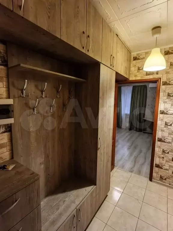 1-к. квартира, 40 м, 1/5 эт. - Фото 1