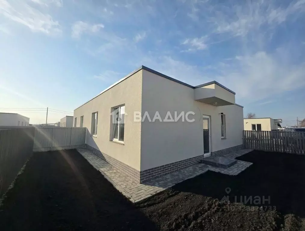 Дом в Калининградская область, Гурьевский муниципальный округ, пос. ... - Фото 1