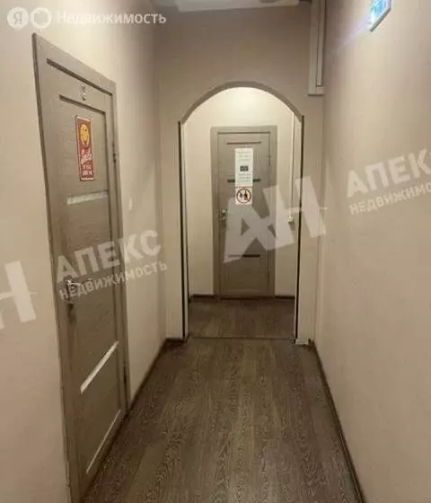 Помещение свободного назначения (226 м) - Фото 1