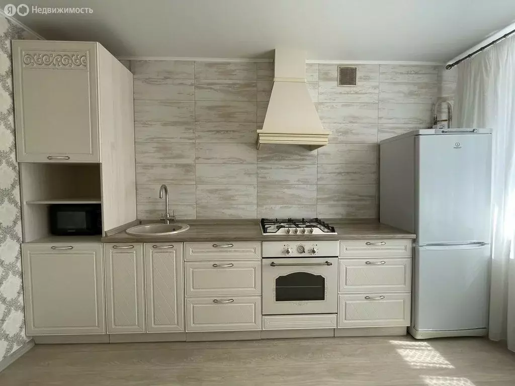 2-комнатная квартира: Энгельс, Краснодарская улица, 9Б (54.6 м) - Фото 1