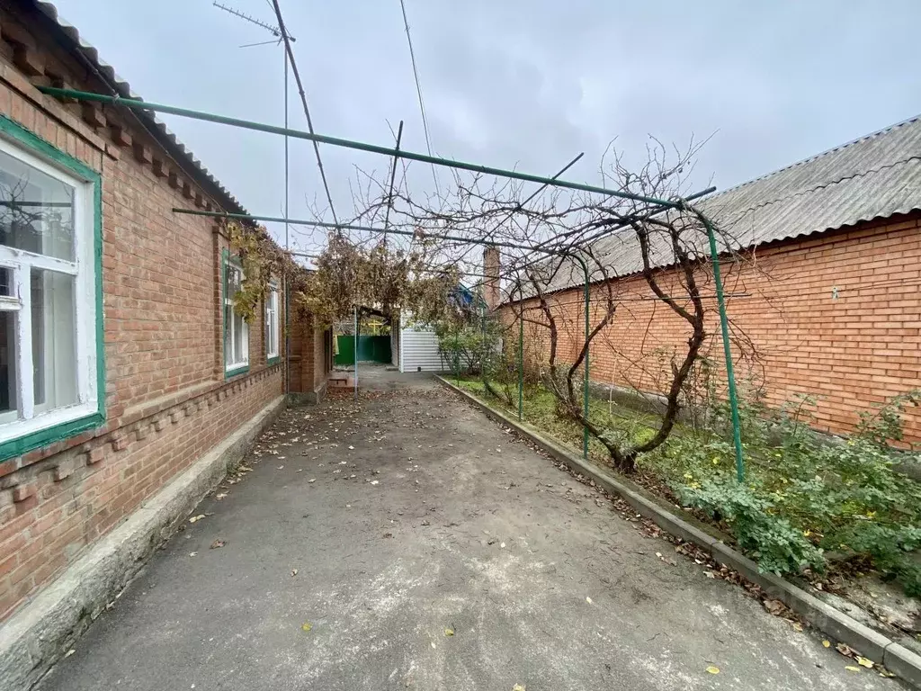 Дом в Ростовская область, Батайск ул. Ворошилова (80 м) - Фото 1