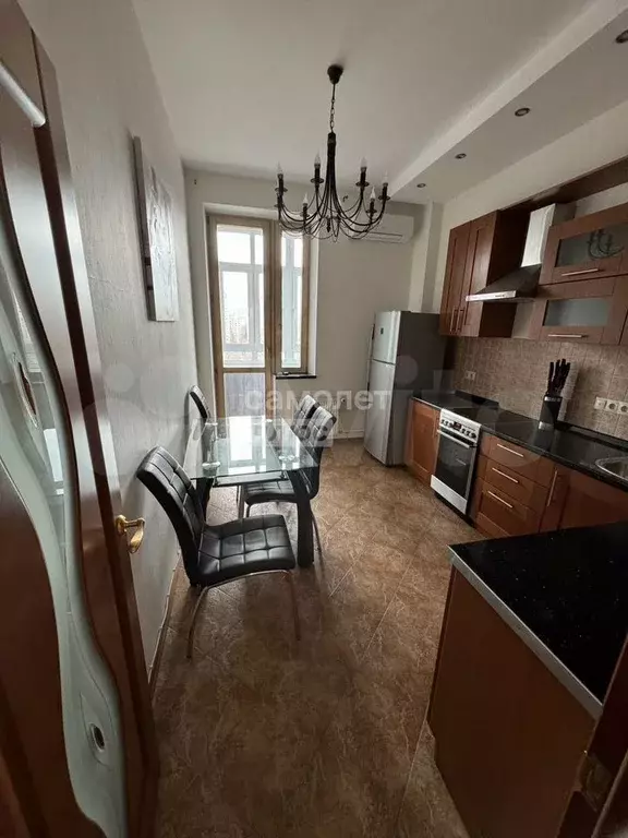 1-к. квартира, 46 м, 7/28 эт. - Фото 1