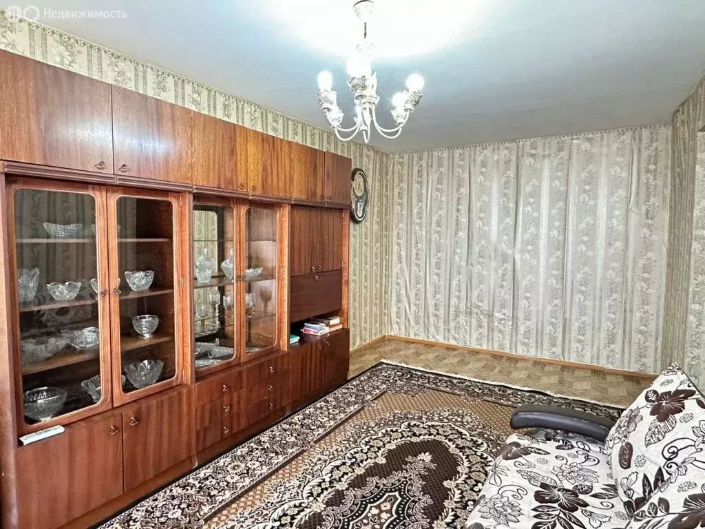 1-комнатная квартира: Омск, улица 70 лет Октября, 6/1 (37.4 м) - Фото 1