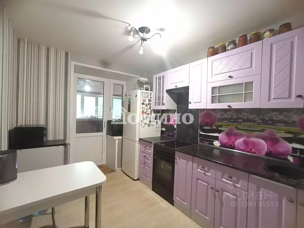 3-к кв. Тюменская область, Тюмень ул. Мельникайте, 46 (79.0 м) - Фото 1