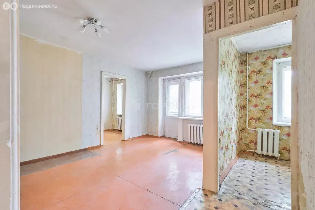 2-комнатная квартира: Томск, Железнодорожная улица, 3 (46 м) - Фото 0