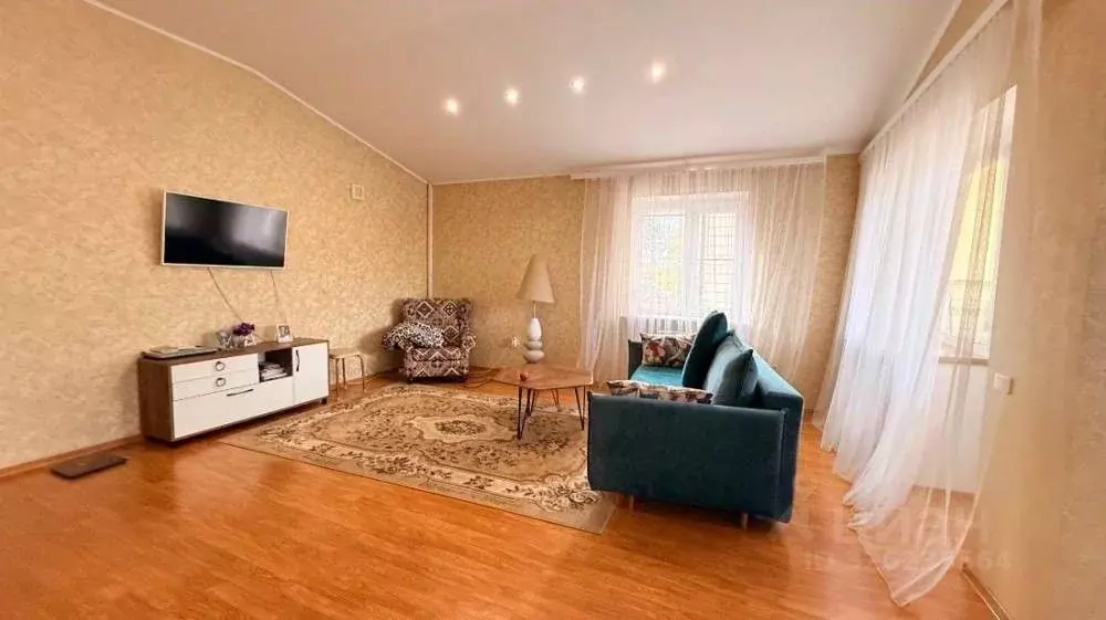 Дом в Ставропольский край, Пятигорск Февральская ул., 323 (280 м) - Фото 1