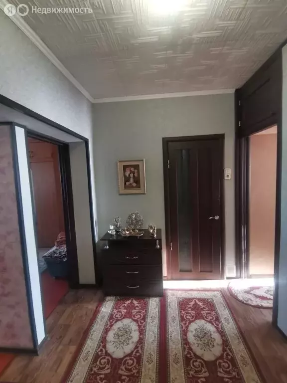 3-комнатная квартира: Бийск, Красноярский переулок, 30/5 (57 м) - Фото 2