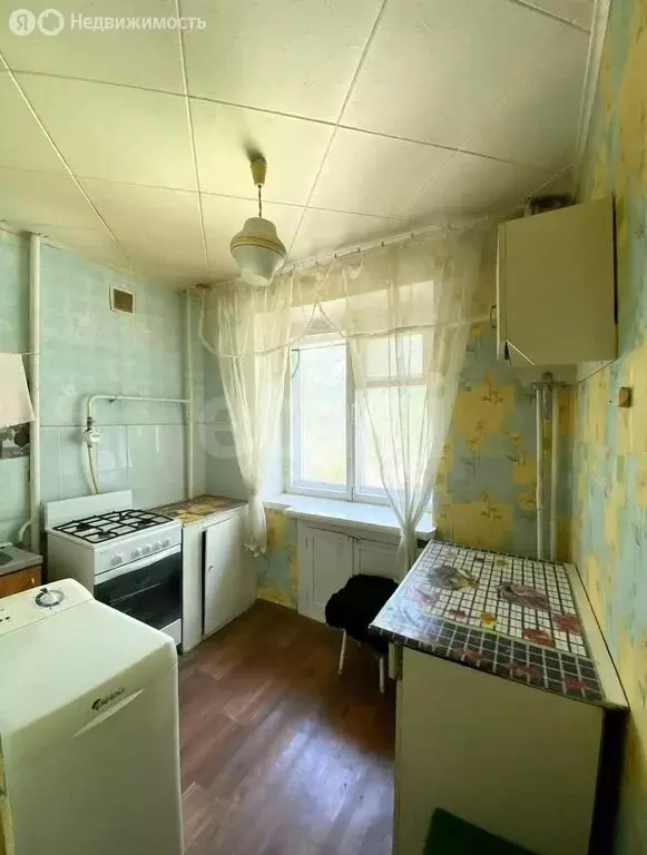 2-комнатная квартира: Новочебоксарск, улица Винокурова, 18 (44.1 м) - Фото 2