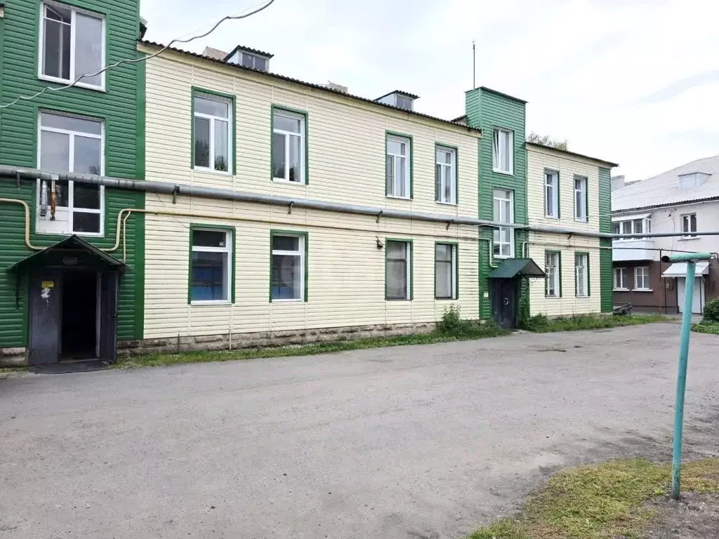 2-к кв. Белгородская область, Валуйки Коммунистическая ул., 120А (50.8 ... - Фото 0