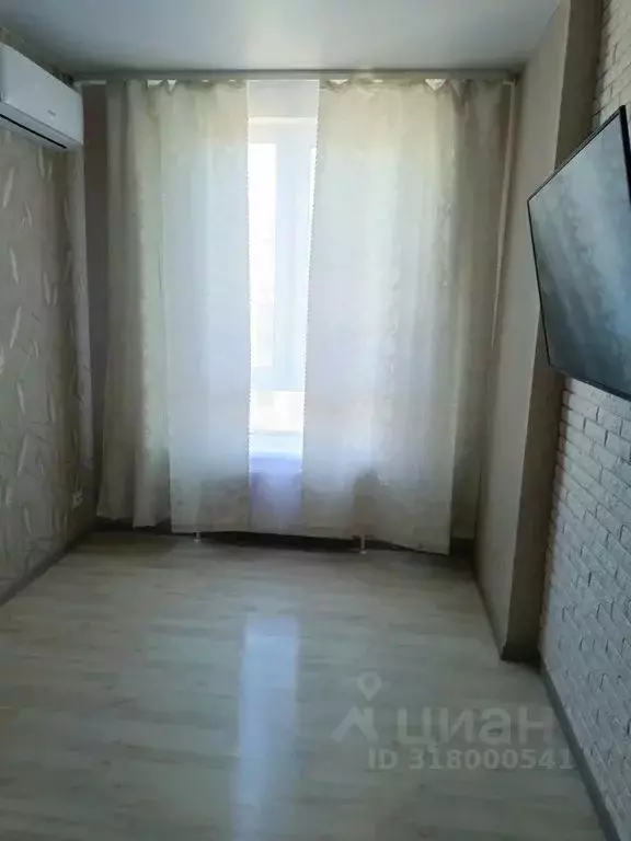 2-к кв. Волгоградская область, Волгоград ул. Тракторостроителей, 27/3 ... - Фото 1