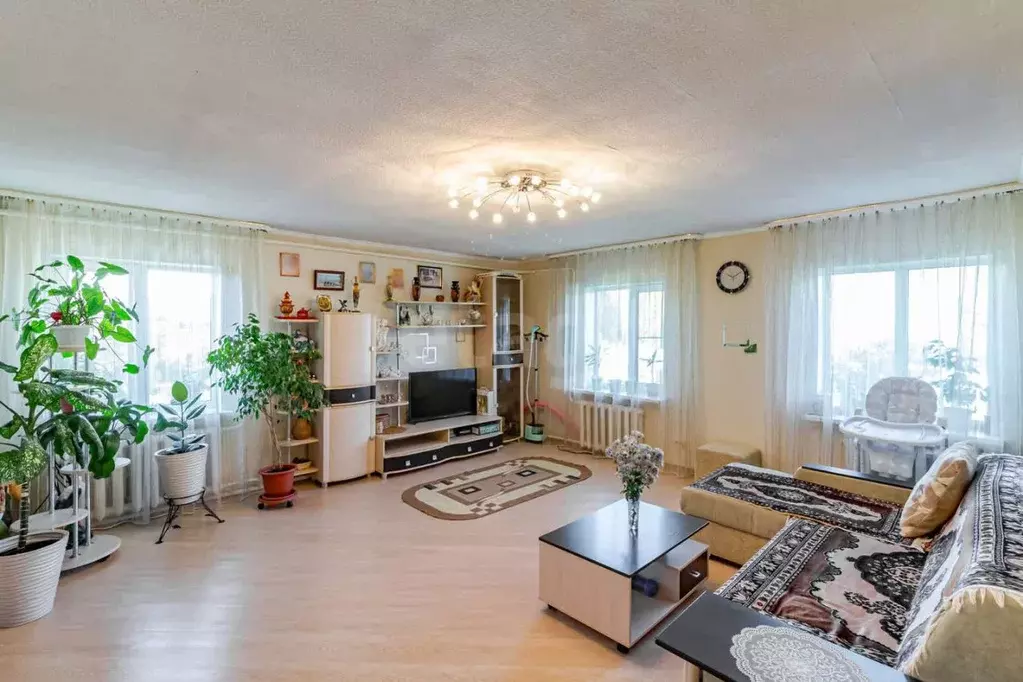 Дом в Вологодская область, Сокольский муниципальный округ, Кадников ... - Фото 1