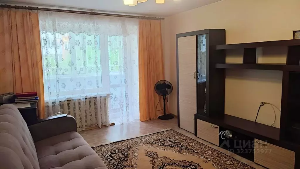 2-к кв. Омская область, Омск ул. 2-я Дачная, 1 (50.4 м) - Фото 1