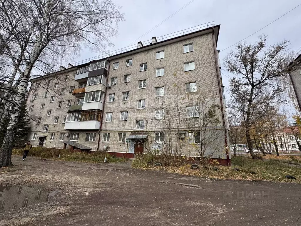 2-к кв. Брянская область, Брянск ул. Брянской Пролетарской Дивизии, 17 ... - Фото 1