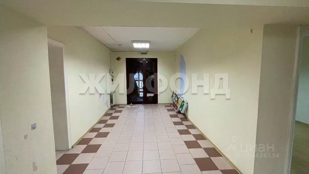 Помещение свободного назначения в Новосибирская область, Новосибирск ... - Фото 1