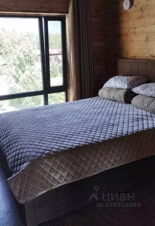 Комната Карачаево-Черкесия, Зеленчукский район, с. Архыз ул. Хубиева, ... - Фото 1