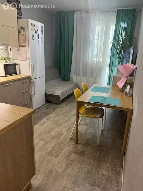 3-комнатная квартира: Нижний Новгород, Южный бульвар, 19 (67 м) - Фото 0