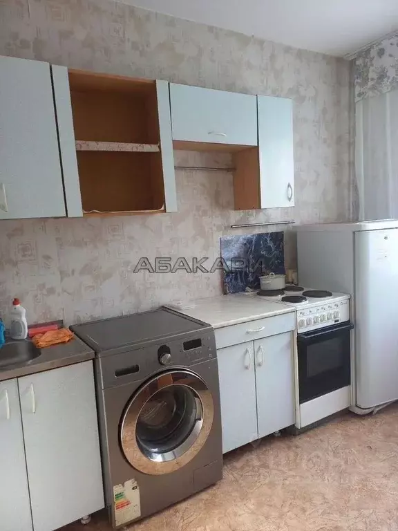 1-к кв. Красноярский край, Красноярск Светлогорская ул., 27 (40.0 м) - Фото 1