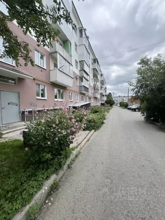 2-к кв. Свердловская область, Верхняя Пышма ул. Уральских Рабочих, 29 ... - Фото 0