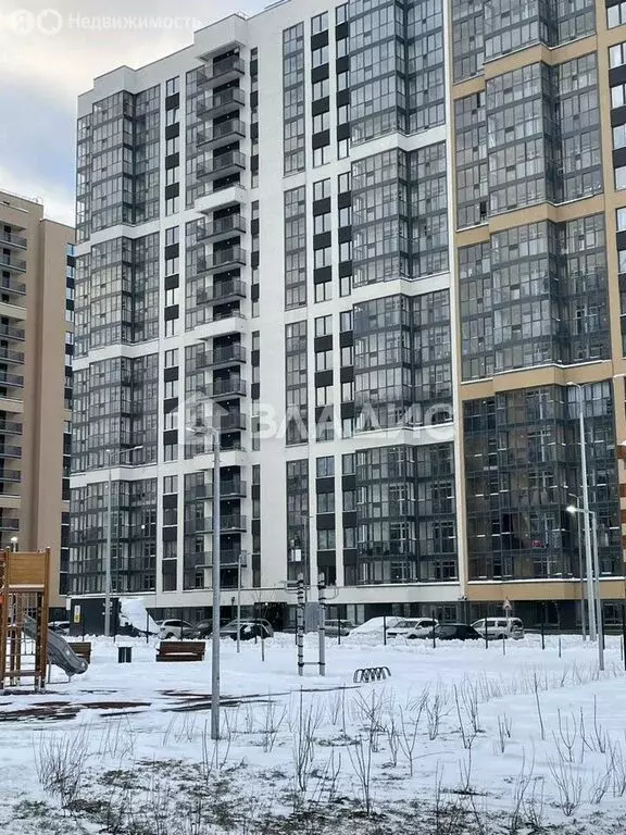 Квартира-студия: Бугры, Тихая улица, 5к3 (31.6 м) - Фото 0