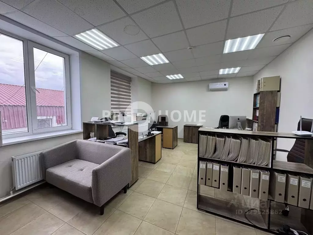 Офис в Пермский край, Пермь ул. Героев Хасана, 48Д (79 м) - Фото 1