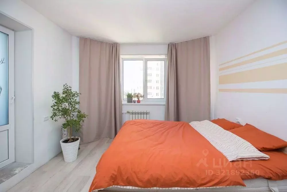 2-к кв. Ярославская область, Ярославль ул. Ньютона, 33к3 (64.0 м) - Фото 2