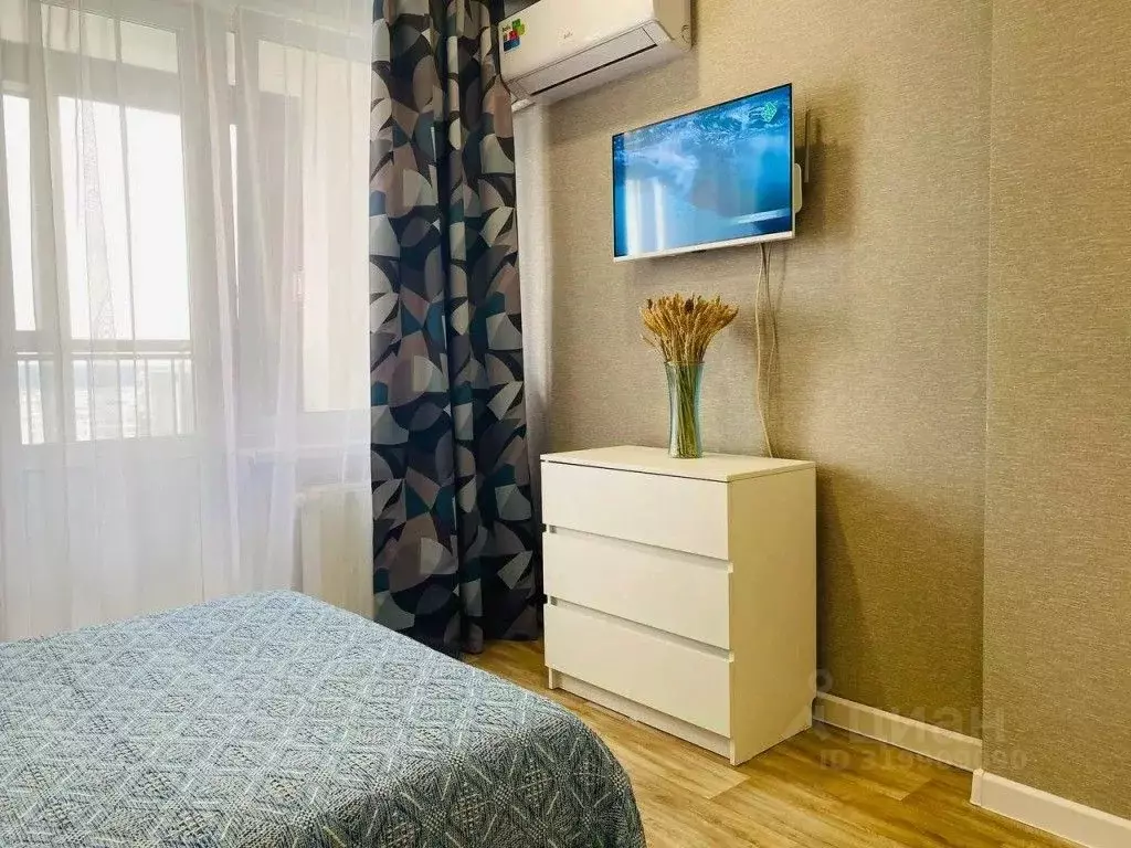 1-к кв. Татарстан, Набережные Челны ул. Шамиля Усманова, 3Б (24.0 м) - Фото 1