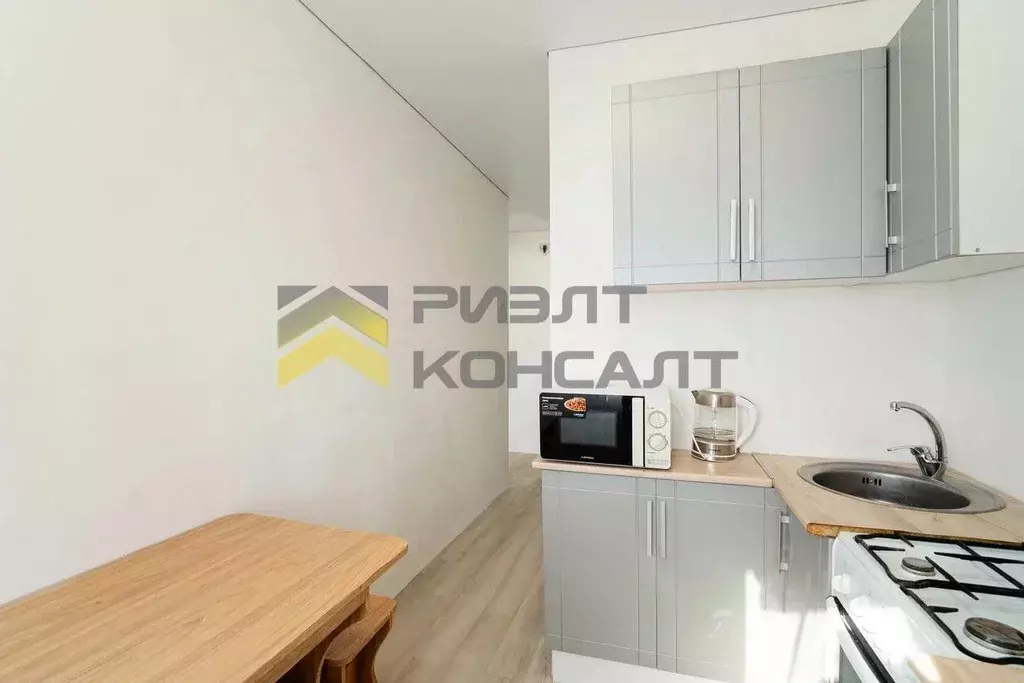 2-к кв. Омская область, Омск ул. Степанца, 12/2 (40.2 м) - Фото 2