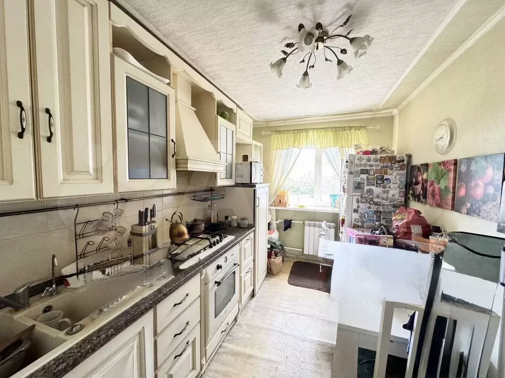 3-к. квартира, 65 м, 6/6 эт. - Фото 0