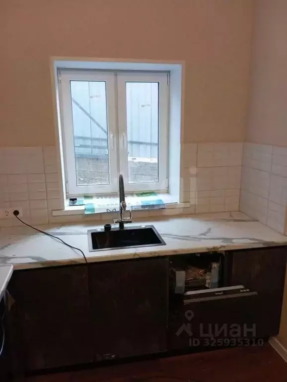 Дом в Калужская область, Калуга Совхозный пер., 5 (200 м) - Фото 2