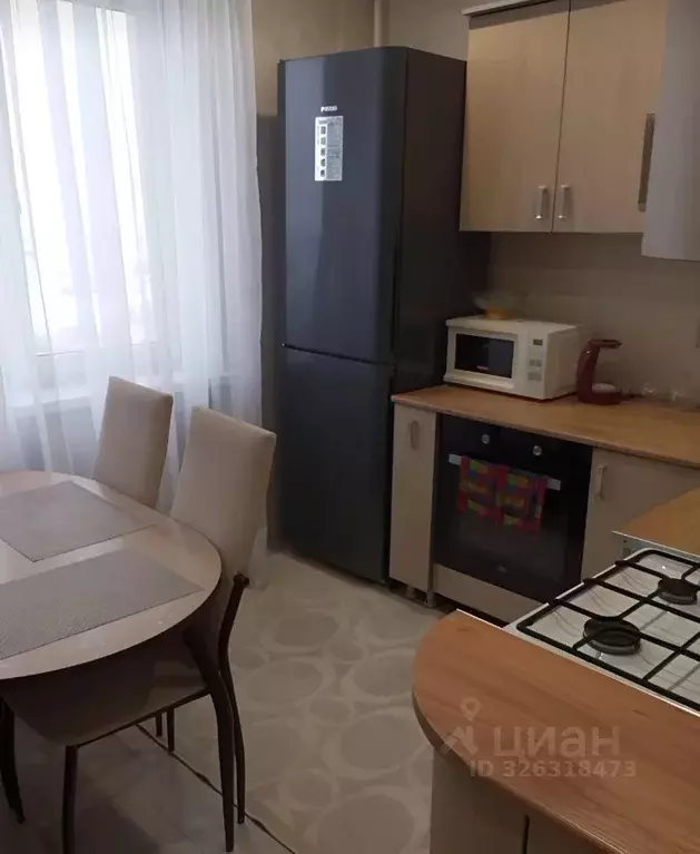 1-к кв. Белгородская область, Губкин ул. Петра Великого, 10 (40.0 м) - Фото 1