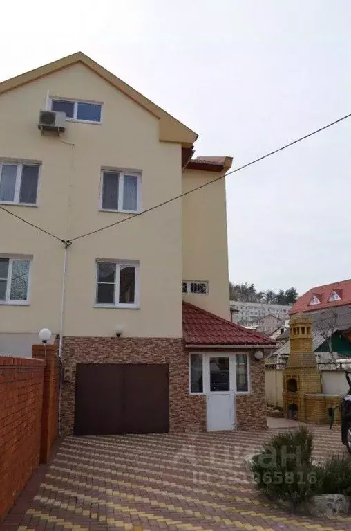 Дом в Краснодарский край, Сочи ул. Шишкина, 3/1 (352 м) - Фото 2