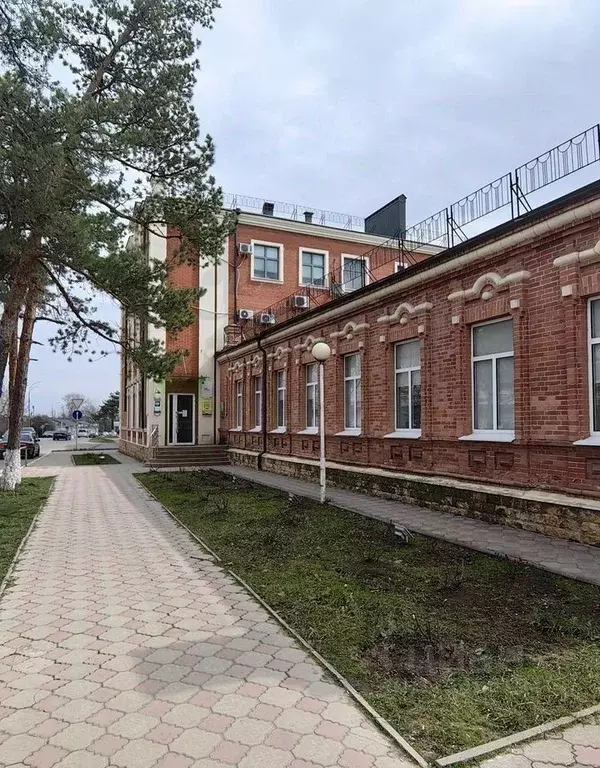 Помещение свободного назначения в Краснодарский край, Абинск ул. ... - Фото 1