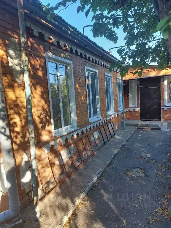 Дом в Ростовская область, Азов Азовский район, пер. Павлова, 3Б (49 м) - Фото 1