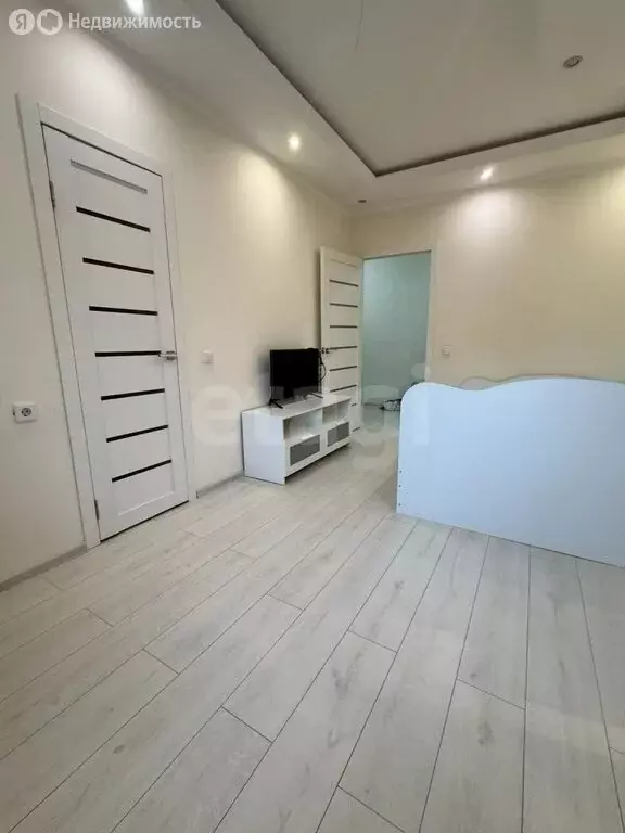 2-комнатная квартира: Якутск, проспект Михаила Николаева, 13/1 (59.7 ... - Фото 2