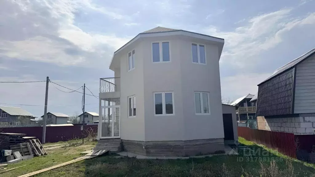 Дом в Московская область, Одинцовский городской округ, д. Малые Вяземы ... - Фото 0