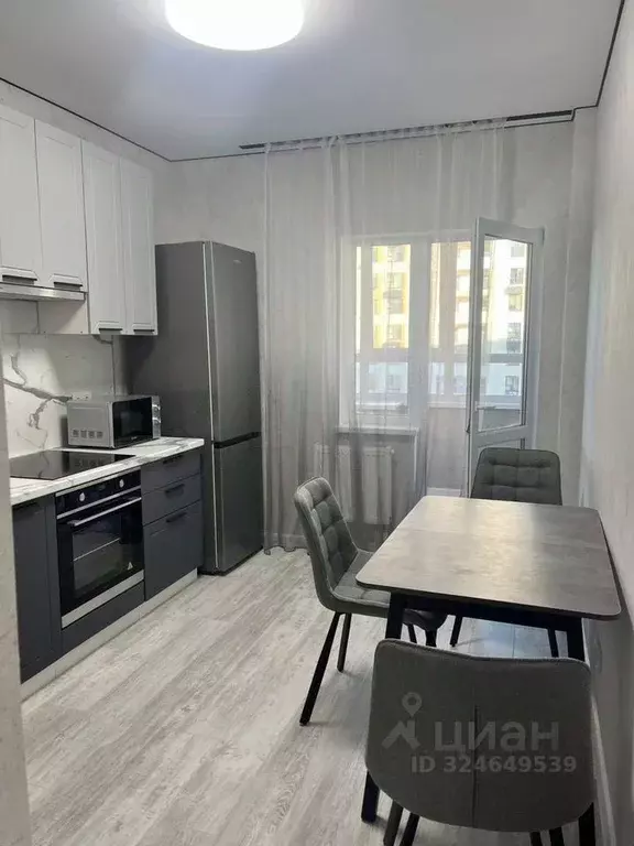 1-к кв. Крым, Симферополь просп. Александра Суворова, 99 (40.0 м) - Фото 1