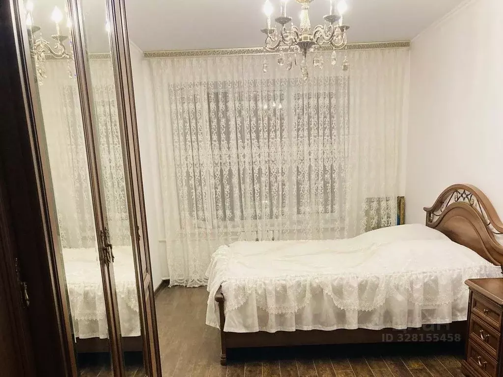 2-к кв. Северная Осетия, Владикавказ ул. Алихана Гагкаева, 5 (90.0 м) - Фото 1