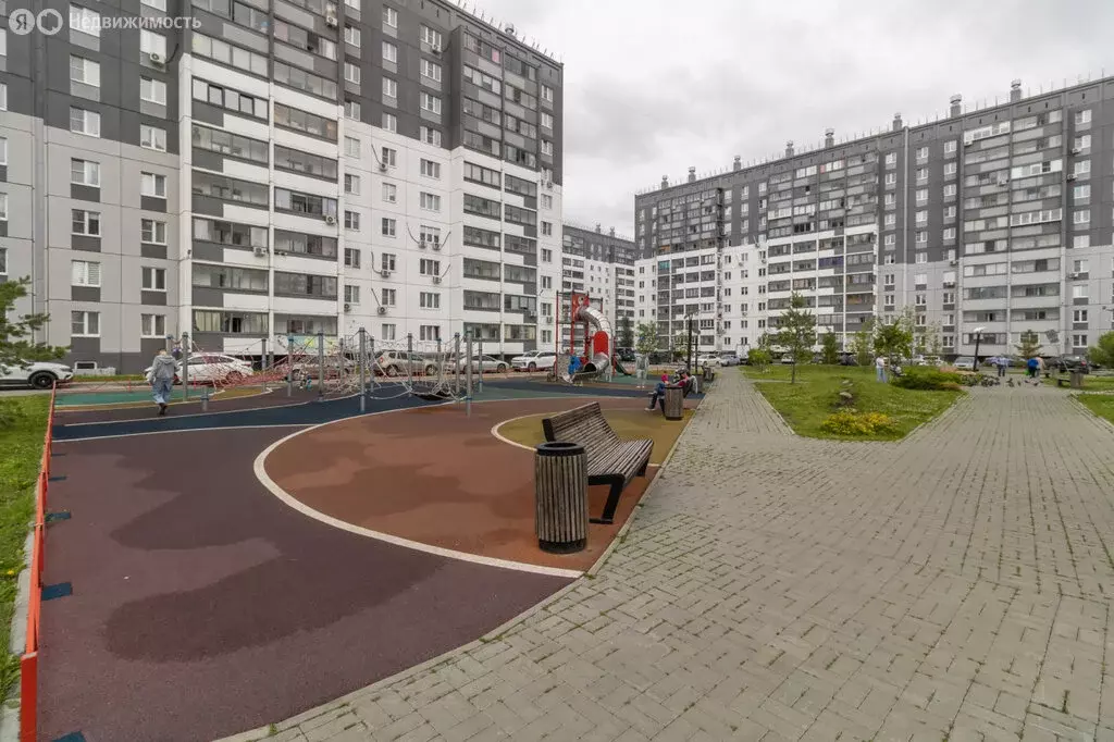 Квартира-студия: Челябинск, улица Дмитрия Неаполитанова, 24 (31.9 м) - Фото 0
