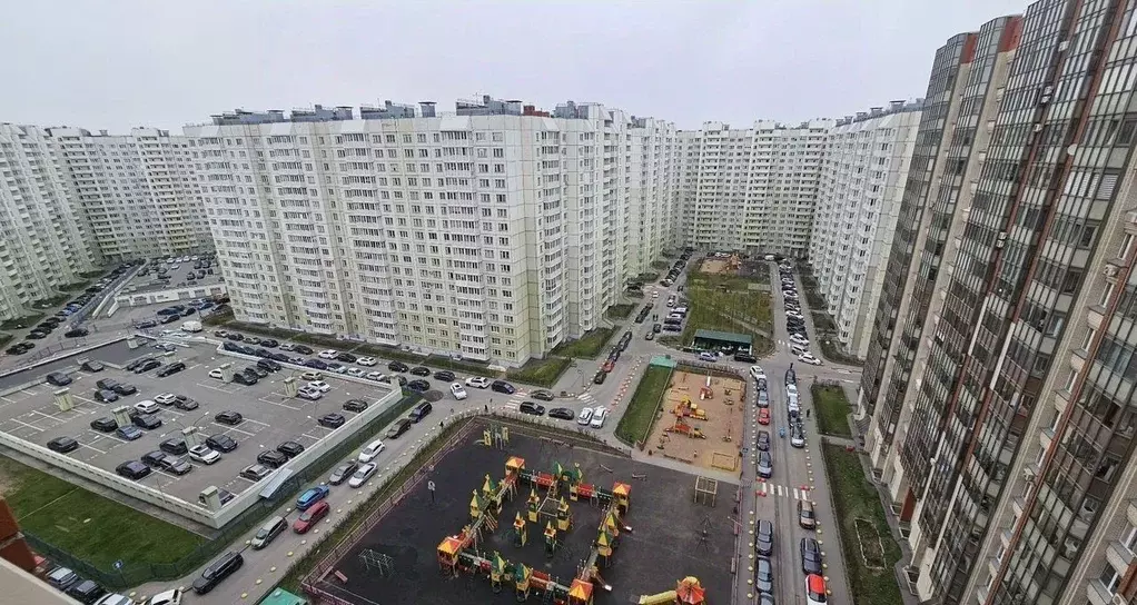 3-к кв. Санкт-Петербург ул. Бадаева, 6к1 (100.0 м) - Фото 2