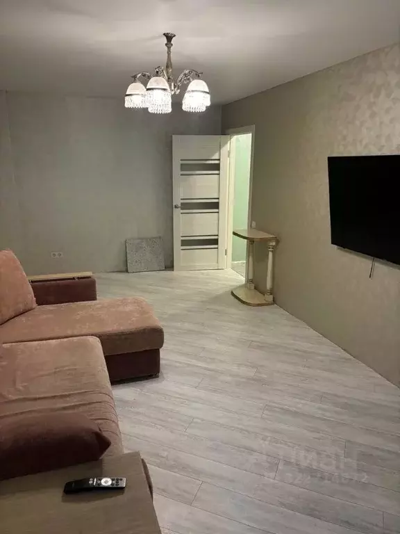 2-к кв. Белгородская область, Белгород Садовая ул., 120б (57.8 м) - Фото 1