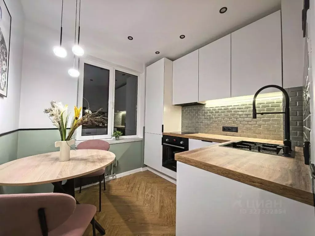 3-к кв. Москва ул. Исаковского, 24К1 (61.0 м) - Фото 2